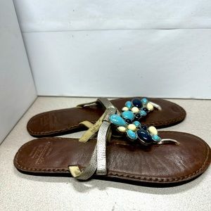 Abercrombie fitch womens 7.5 leather flats with beads, Bin#2